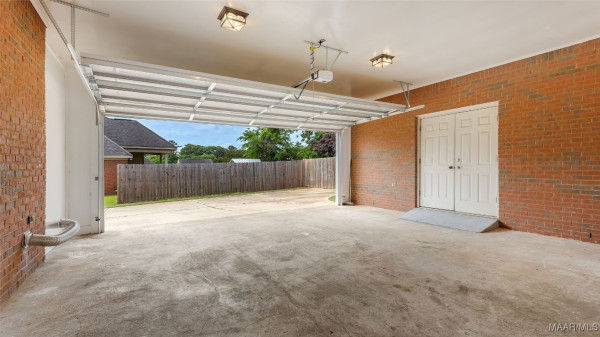 168 Spencer Way