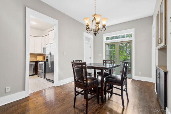 44 Avenue Of The Waters .