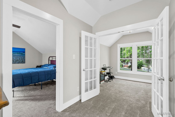 44 Avenue Of The Waters .