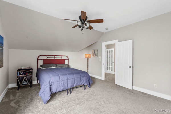 44 Avenue Of The Waters .