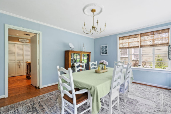 3478 Wellington Road