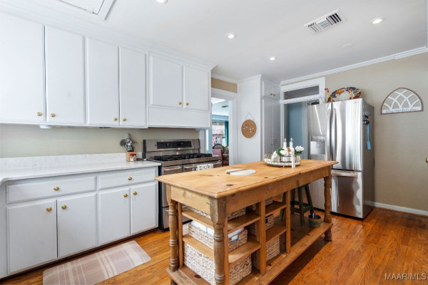 3478 Wellington Road