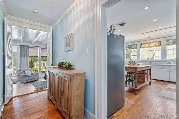 3478 Wellington Road