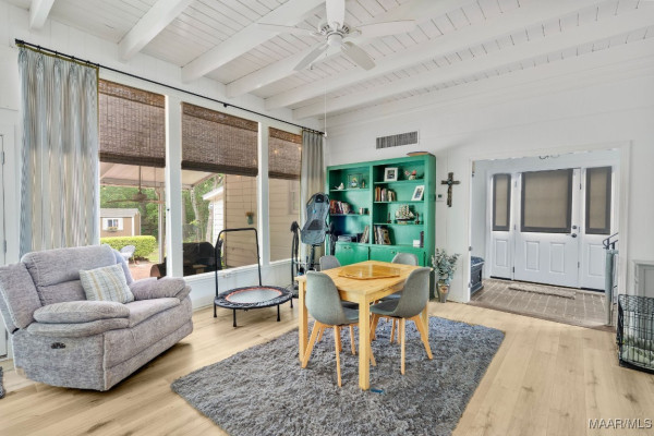 3478 Wellington Road