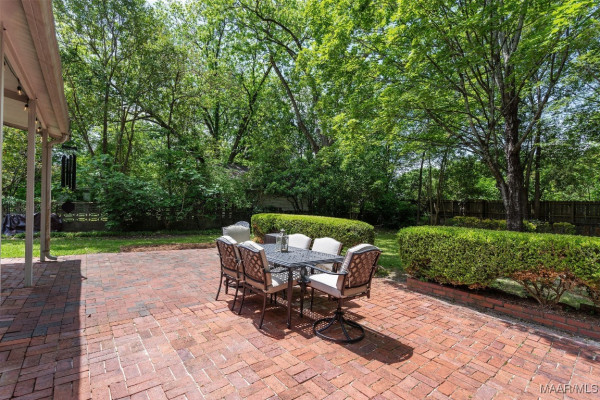 3478 Wellington Road