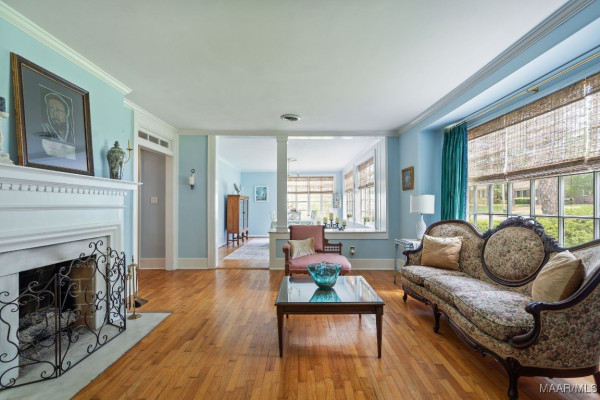 3478 Wellington Road