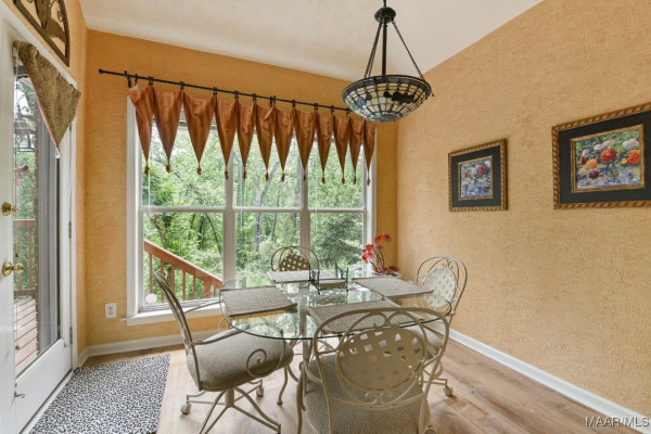 1684 RAMBLING BROOK Lane