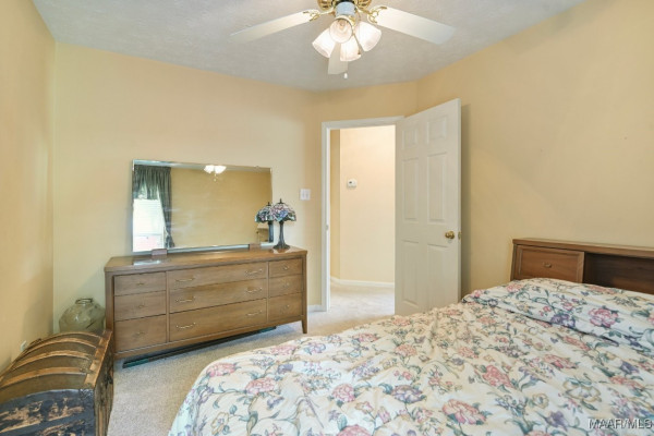 1684 RAMBLING BROOK Lane