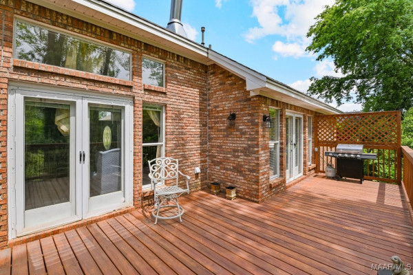 1684 RAMBLING BROOK Lane