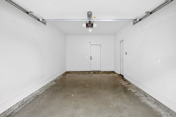 4521 Broadwick Street