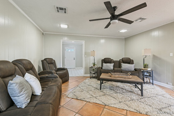 3898 Faunsdale Drive