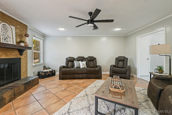 3898 Faunsdale Drive
