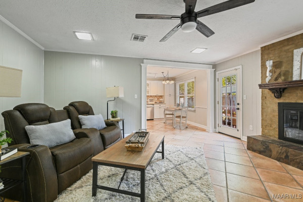 3898 Faunsdale Drive