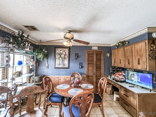 3719 Cricklewood Drive