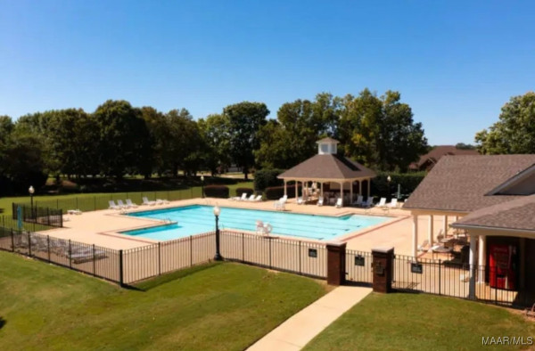 8207 Stonewall Court