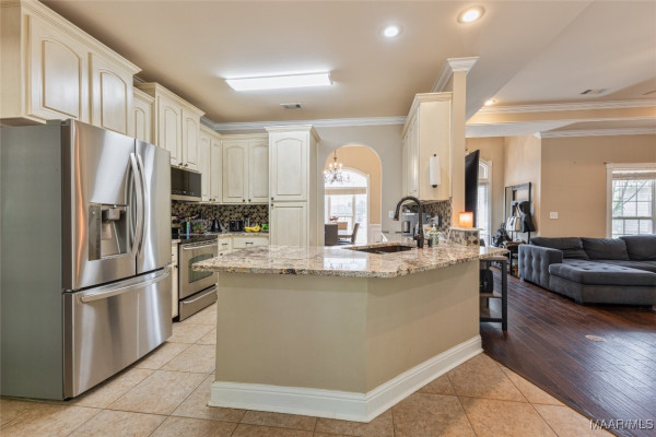 285 Grove Park Loop