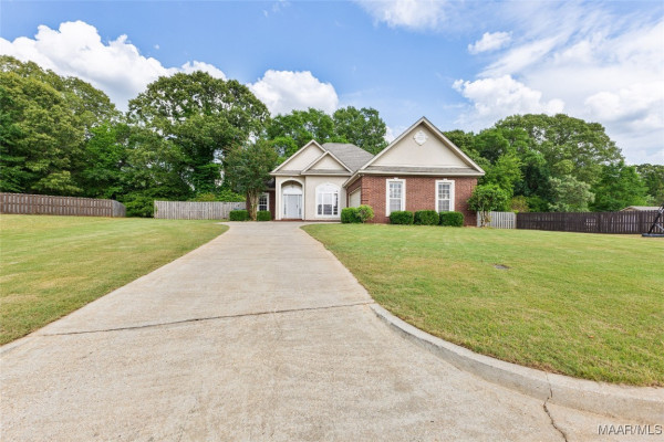 285 Grove Park Loop