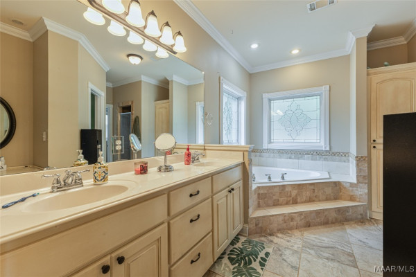 285 Grove Park Loop