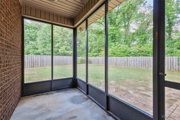 285 Grove Park Loop