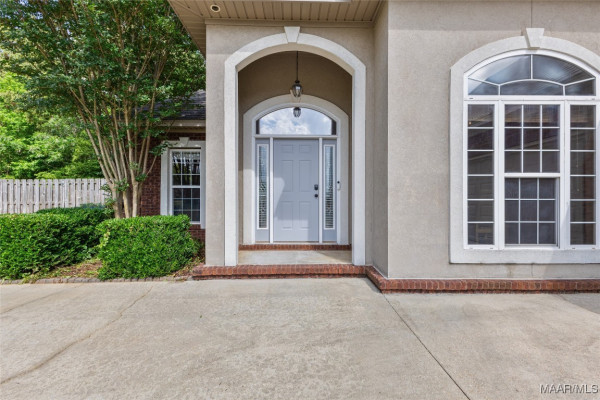 285 Grove Park Loop