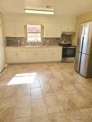 608 Green Leaf Drive