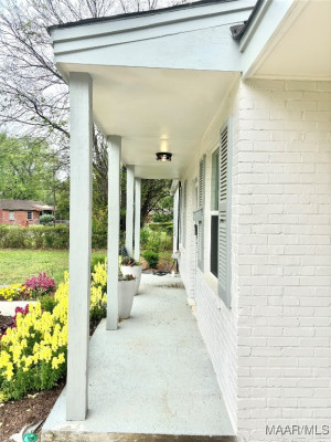 644 Iris Lane