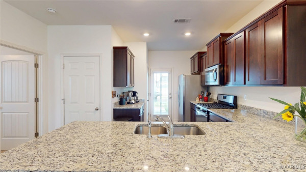 5036 Pike Loop