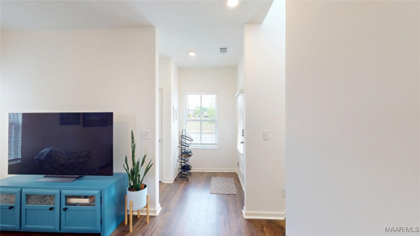 5036 Pike Loop