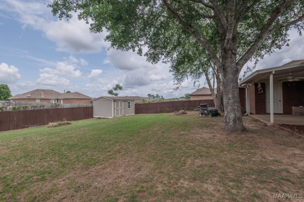 613 VINTAGE Way
