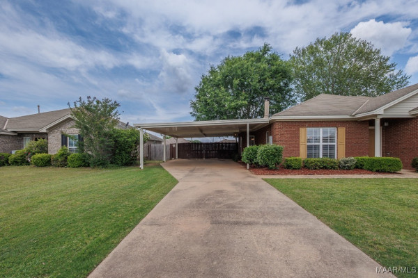 613 VINTAGE Way