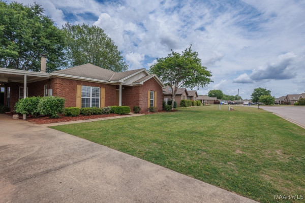 613 VINTAGE Way