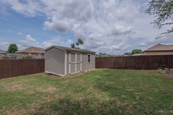 613 VINTAGE Way
