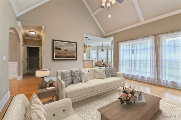 58 FOREST HILL Court