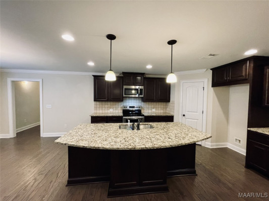8644 Ryan Ridge Loop