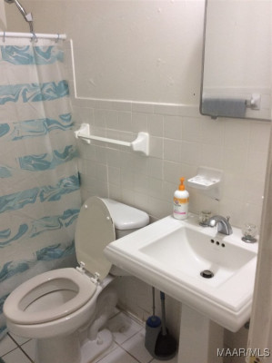 3222 Santee Drive