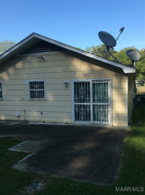 3222 Santee Drive