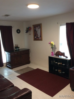 3222 Santee Drive