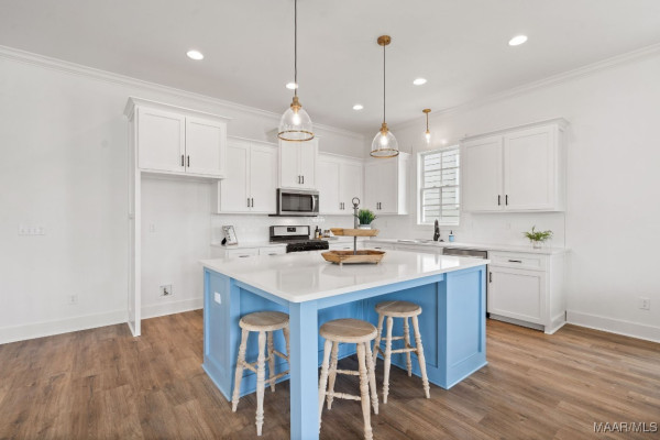 255 Forest Glen Drive