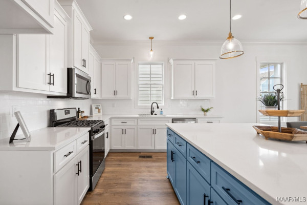 255 Forest Glen Drive