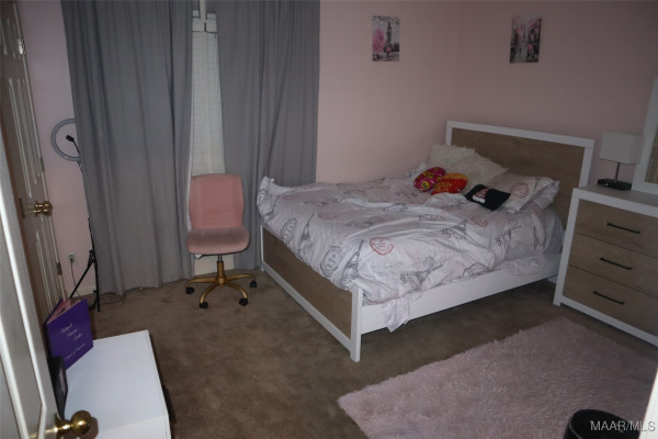 7282 Greenfield Road