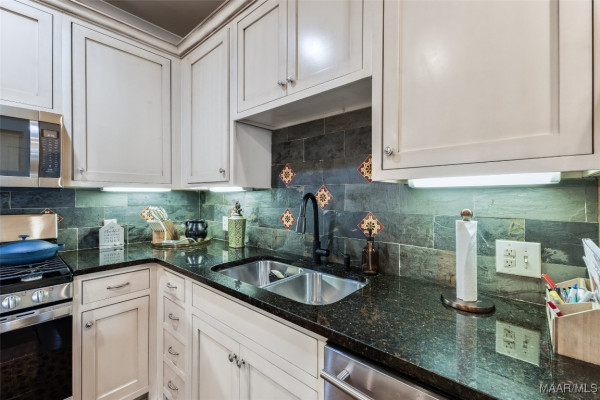 105 Bell Parkway