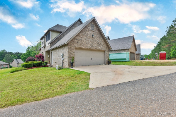 105 Bell Parkway