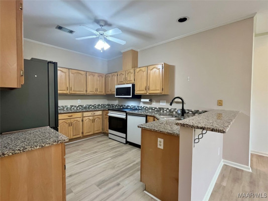 8601 HARVEST RIDGE Drive