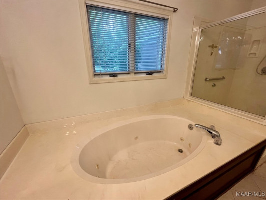 8601 HARVEST RIDGE Drive