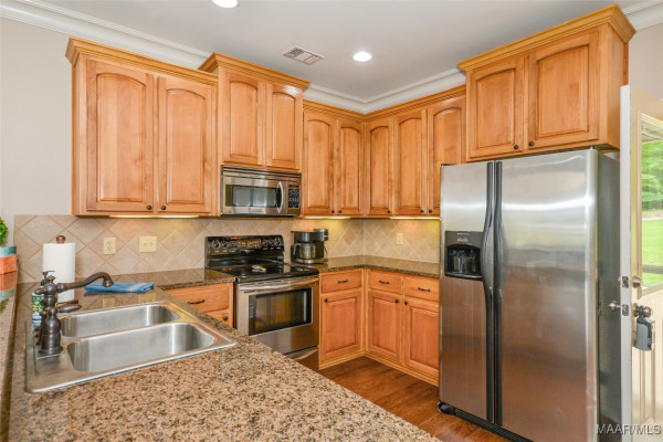 299 Fern Road