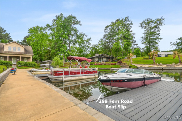 299 Fern Road