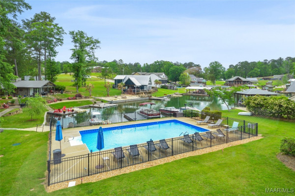 299 Fern Road