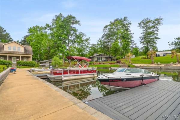 299 Fern Road