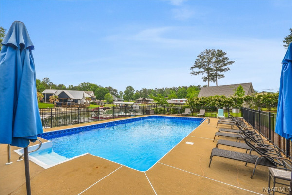 299 Fern Road