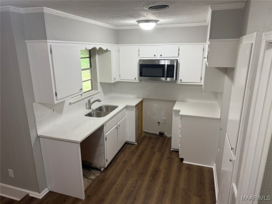 6241 WARES FERRY Road